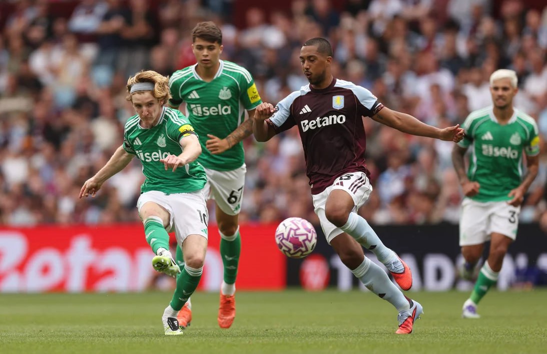 Aston Villa vs Newcastle United (18:30 – 16/08) | Xem lại trận đấu