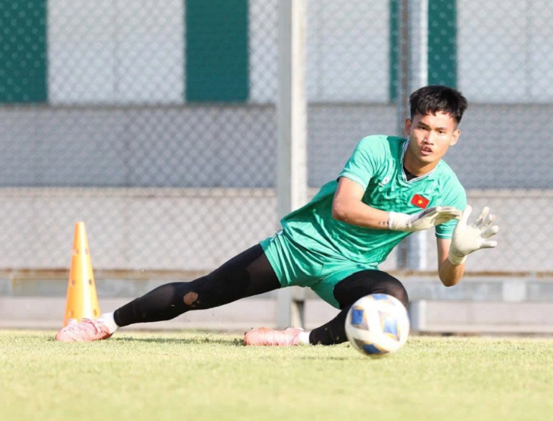 u23-viet-nam-gap-rut-thay-doi-vi-tri-thu-mon-truoc-gio-g-chau-a