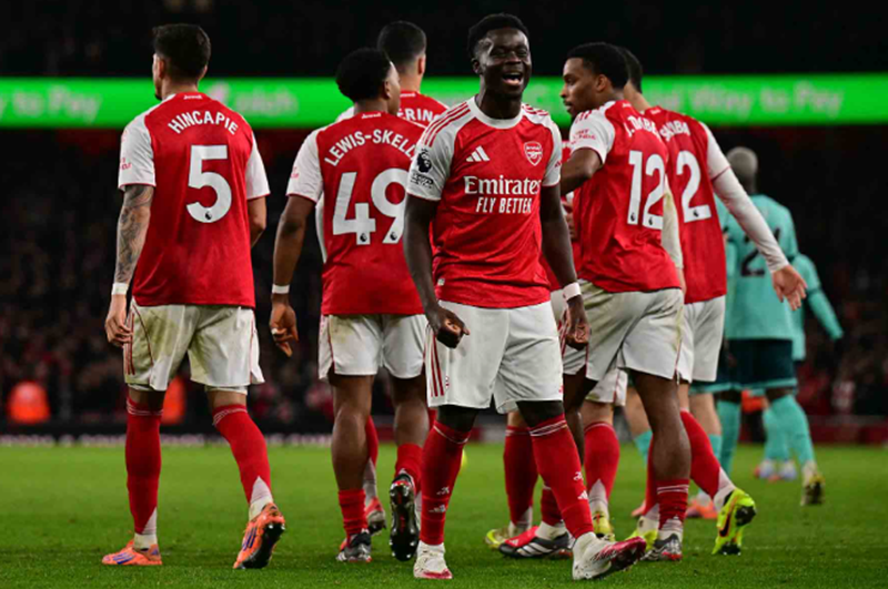 arsenal-len-ke-hoach-tai-thiet-ba-vi-tri-then-chot-duoc-nham-den-trong-ky-chuyen-nhuong-he